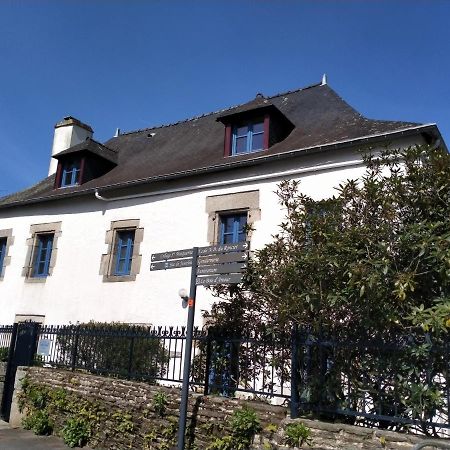 La Cour Des Ursulines Hotel Josselin Exterior photo